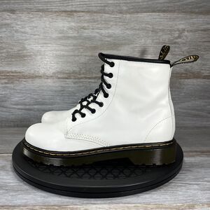 Dr. Martens Women's Zavala White Leather Lace Up Ankle Combat Boots Size 5